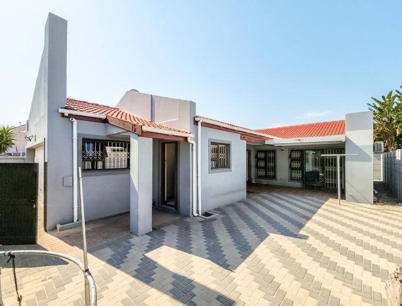 3 Bedroom Property for Sale in Parklands Western Cape